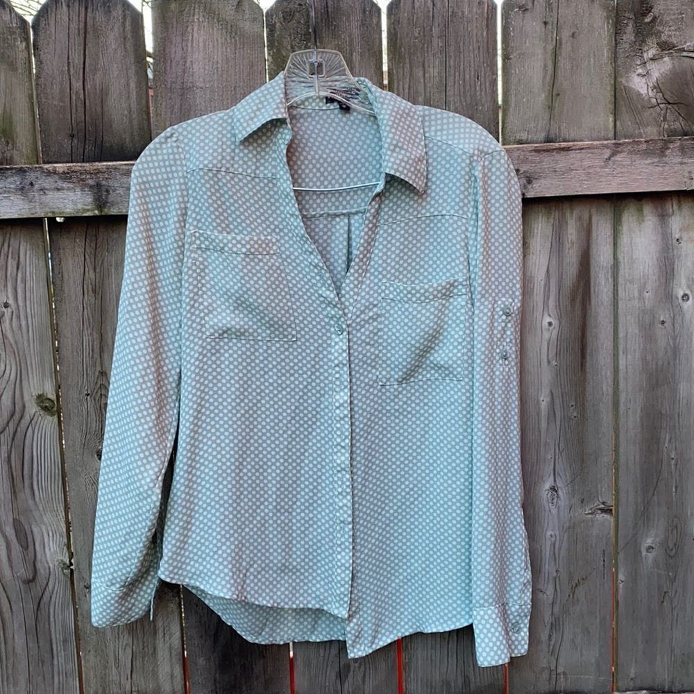 Express Polka Dot button down sz. XS